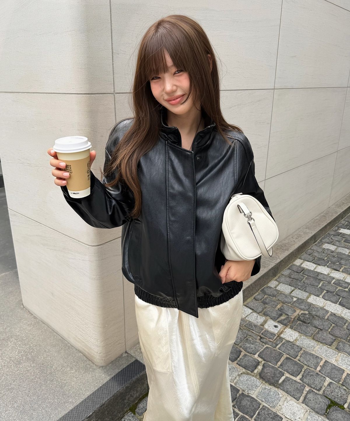 올리브 데 올리브(OLIVE DES OLIVE) 밴드넥 레더블루종 OE6XJ8750