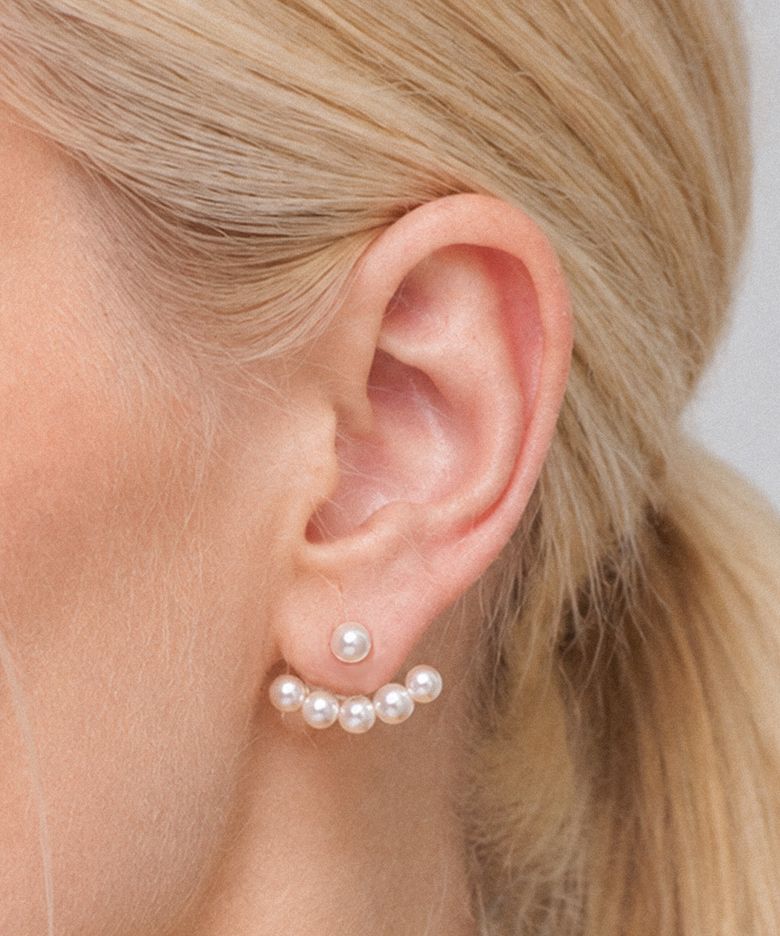 V9 Essential 11 Pearl Bloom Earrings