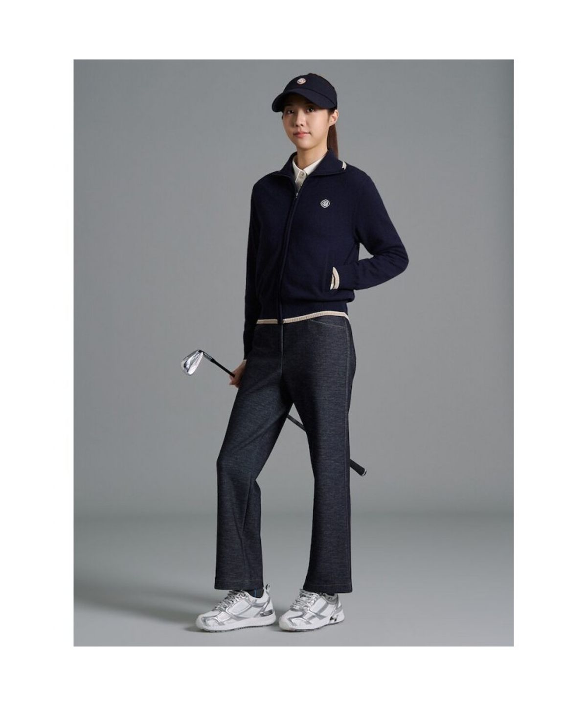 빈폴골프(BEANPOLE GOLF) 여성 기모 데님라이크 세미와이드 팬츠 - 네이비
