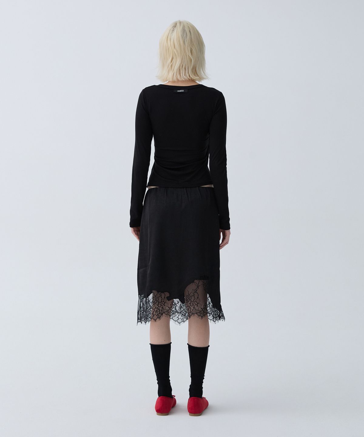 아크무어(ARCMOOR) 뎁스 헨리넥 탑 [Black]