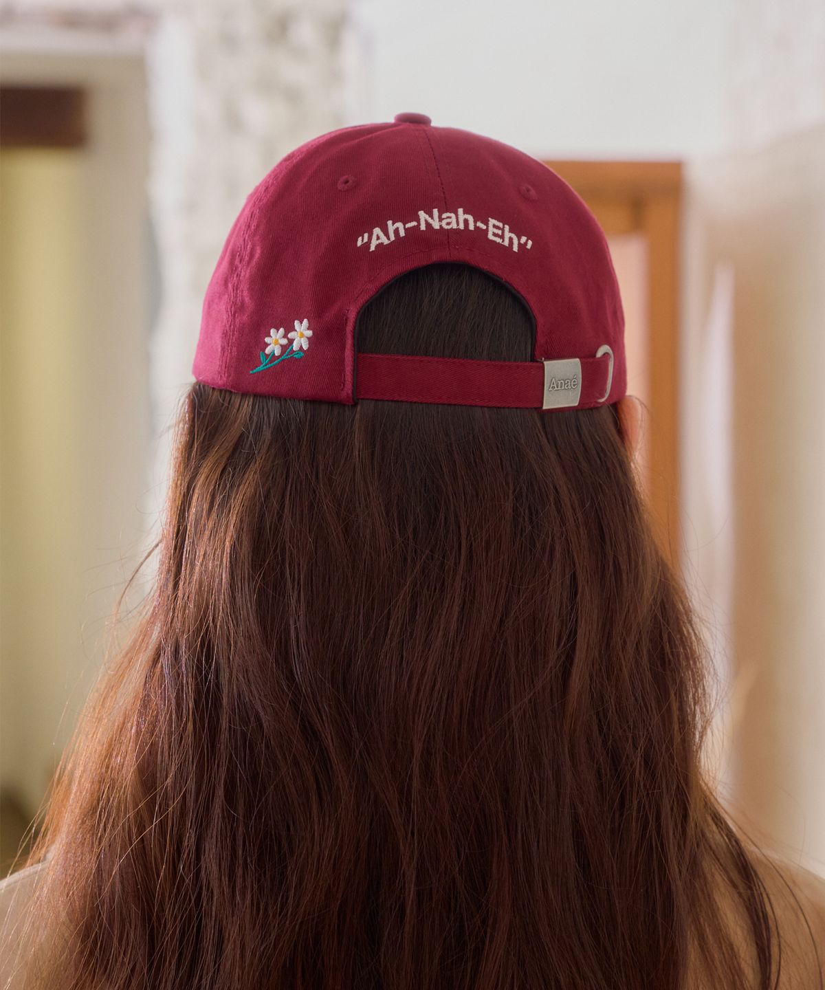 아나에(ANAE) CLAIR BADGE CAP WINE