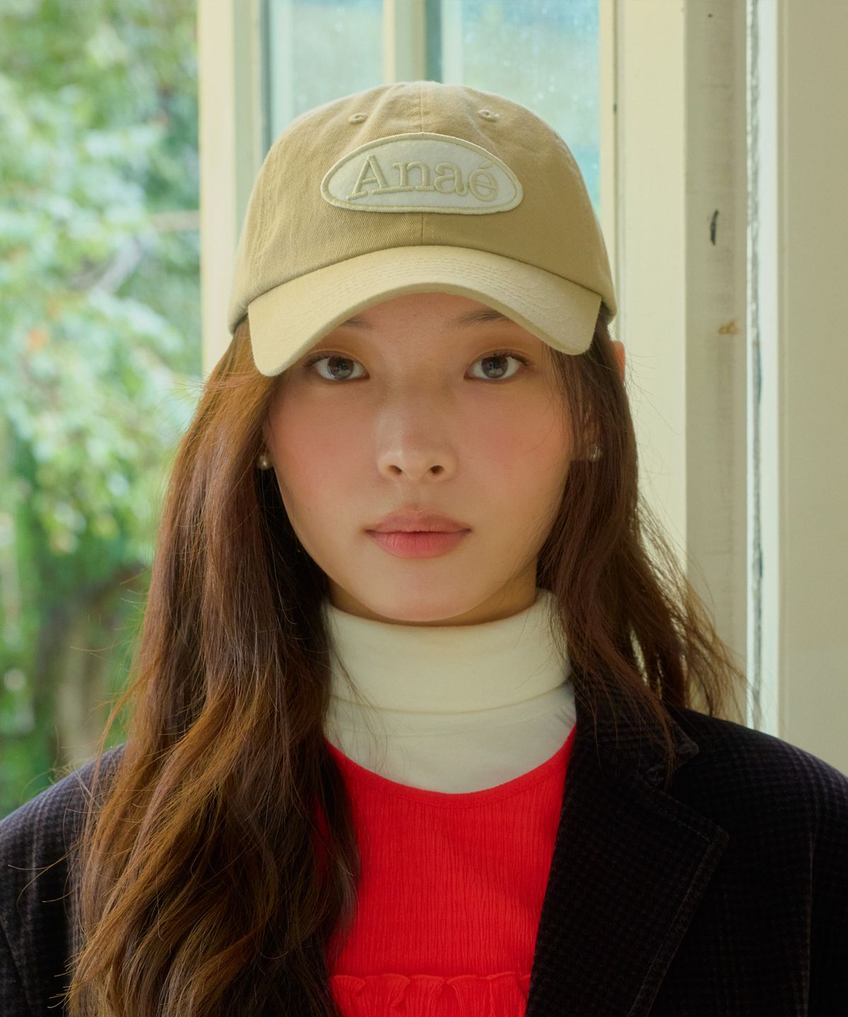 아나에(ANAE) CLAIR BADGE CAP BEIGE