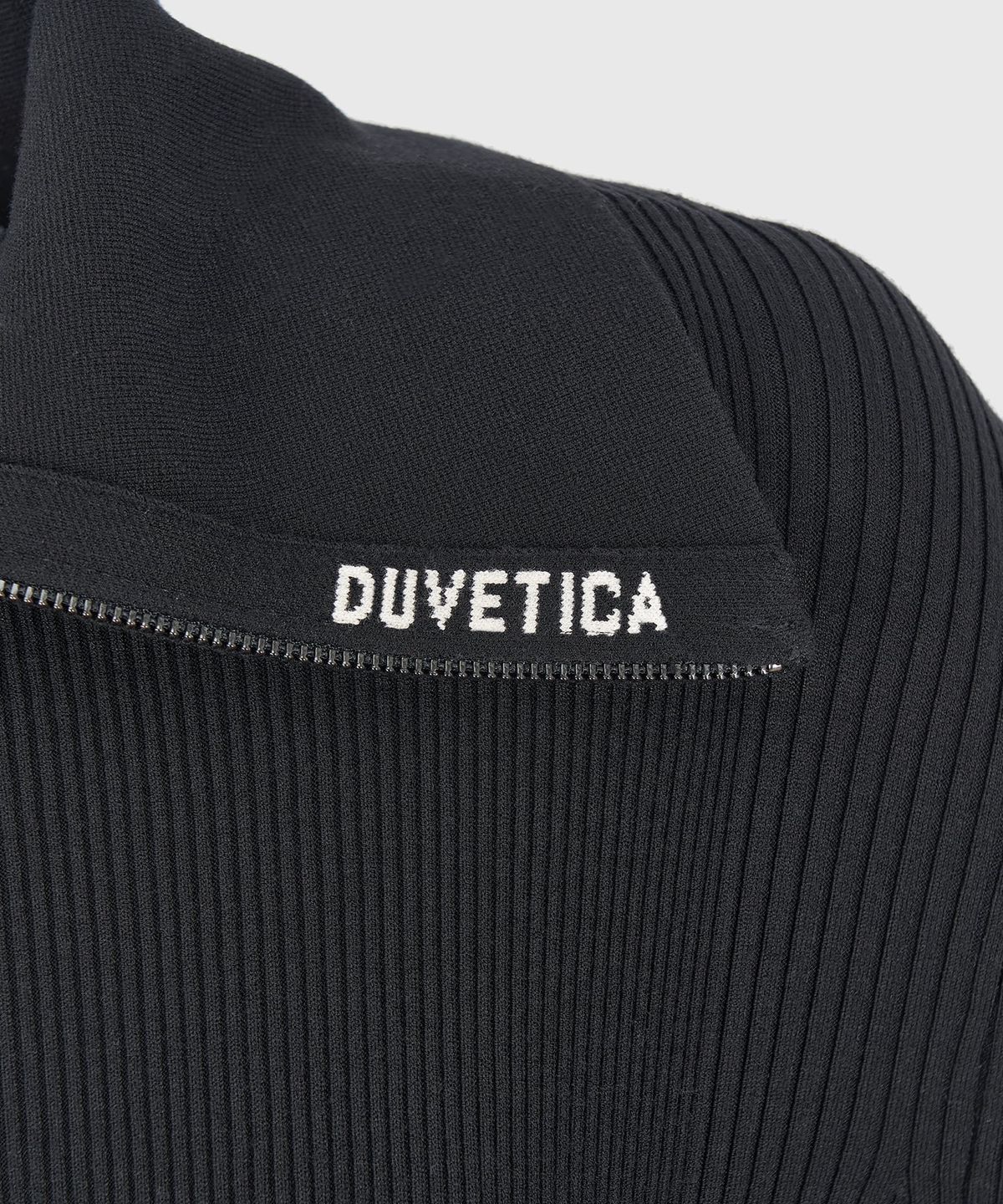 듀베티카(DUVETICA) 아이아체 하프집(블랙)(여성 니트풀오버)