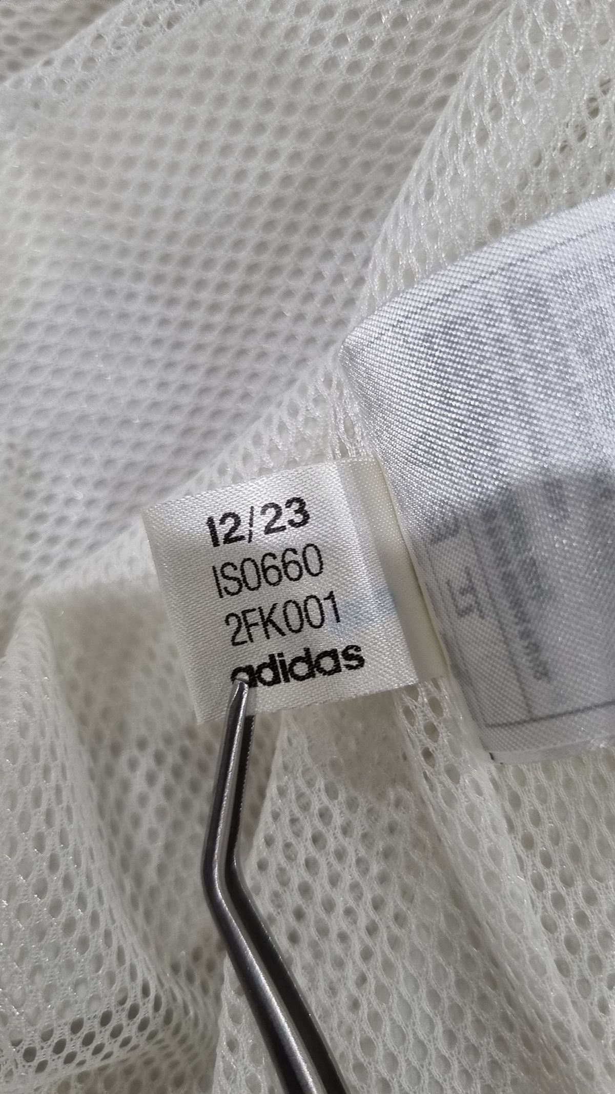 아디다스(ADIDAS) 윈드브레이커 W - 화이트 / IS0660 XS