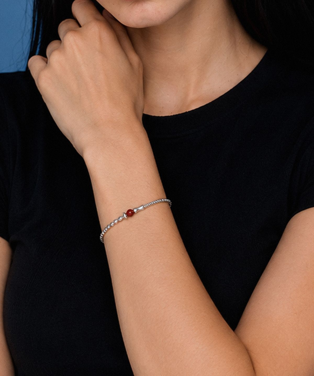 바이브나인(Vibe9) V9 Essential 26 Garnet Balance Bracelet