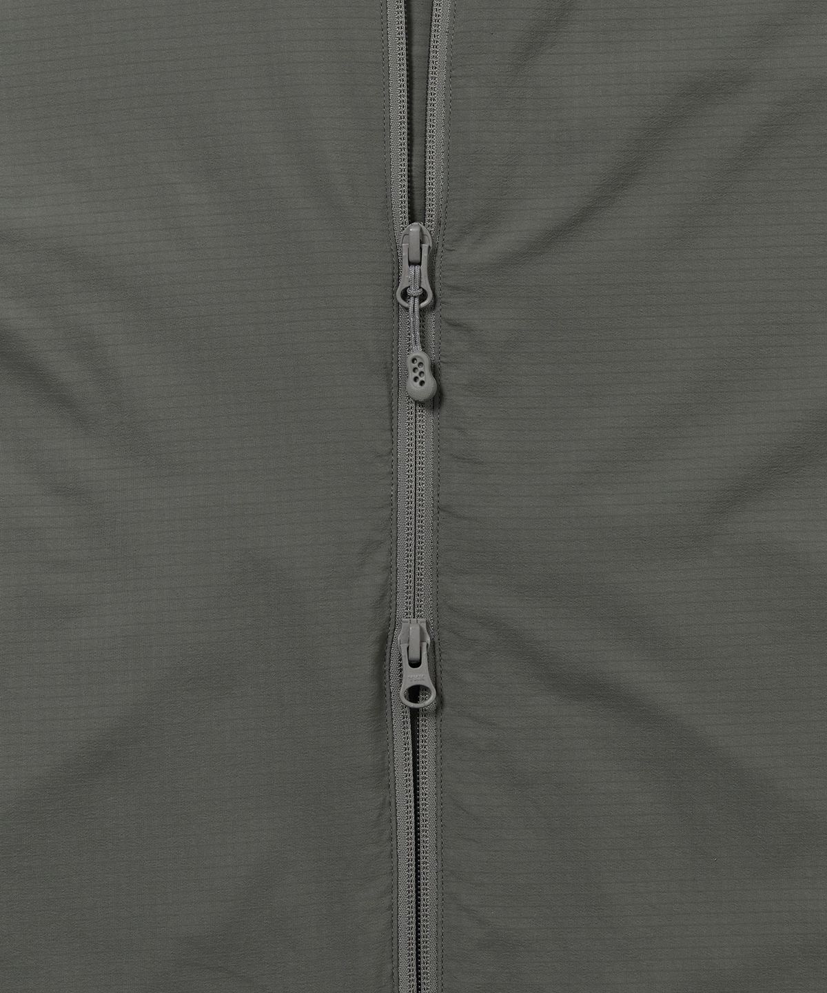 디스이즈네버댓(THISISNEVERTHAT) POLARTEC Insulated Jacket Grey
