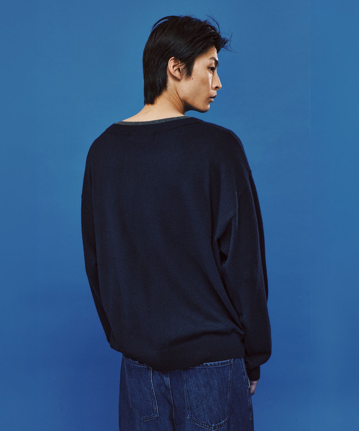 플랙(PLAC) 캐시미어 블렌드 브이넥 레이어드 니트 네이비