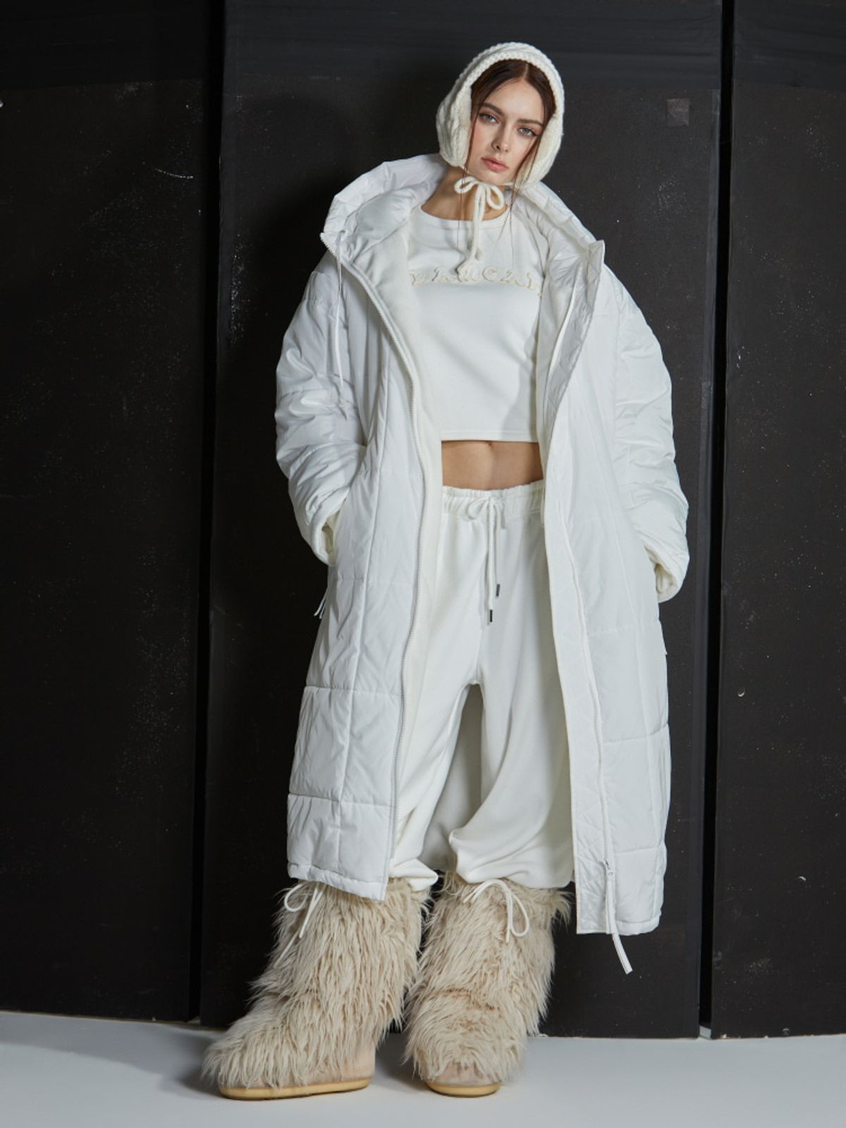 게이트리스(GATELESS) GL LONG PADDED COAT-WHITE
