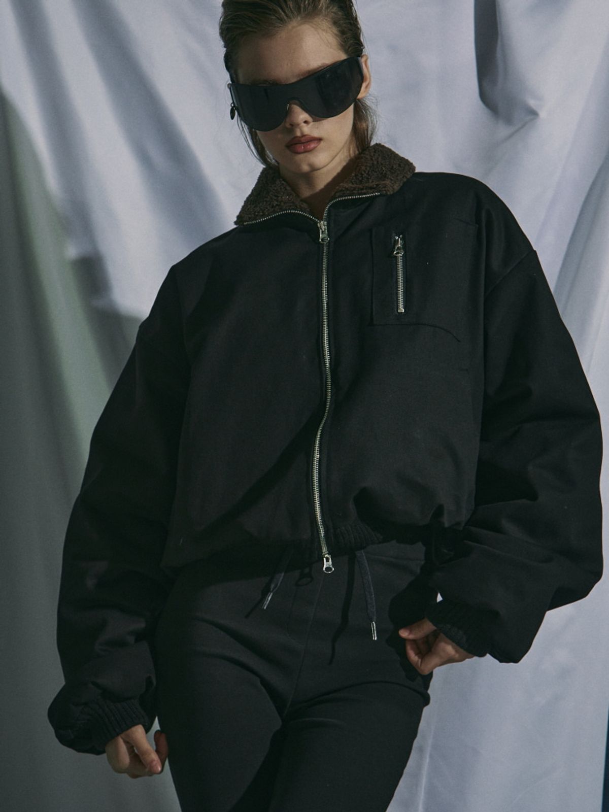 게이트리스(GATELESS) BOUCLE HERRINGBONE JACKET-BLACK