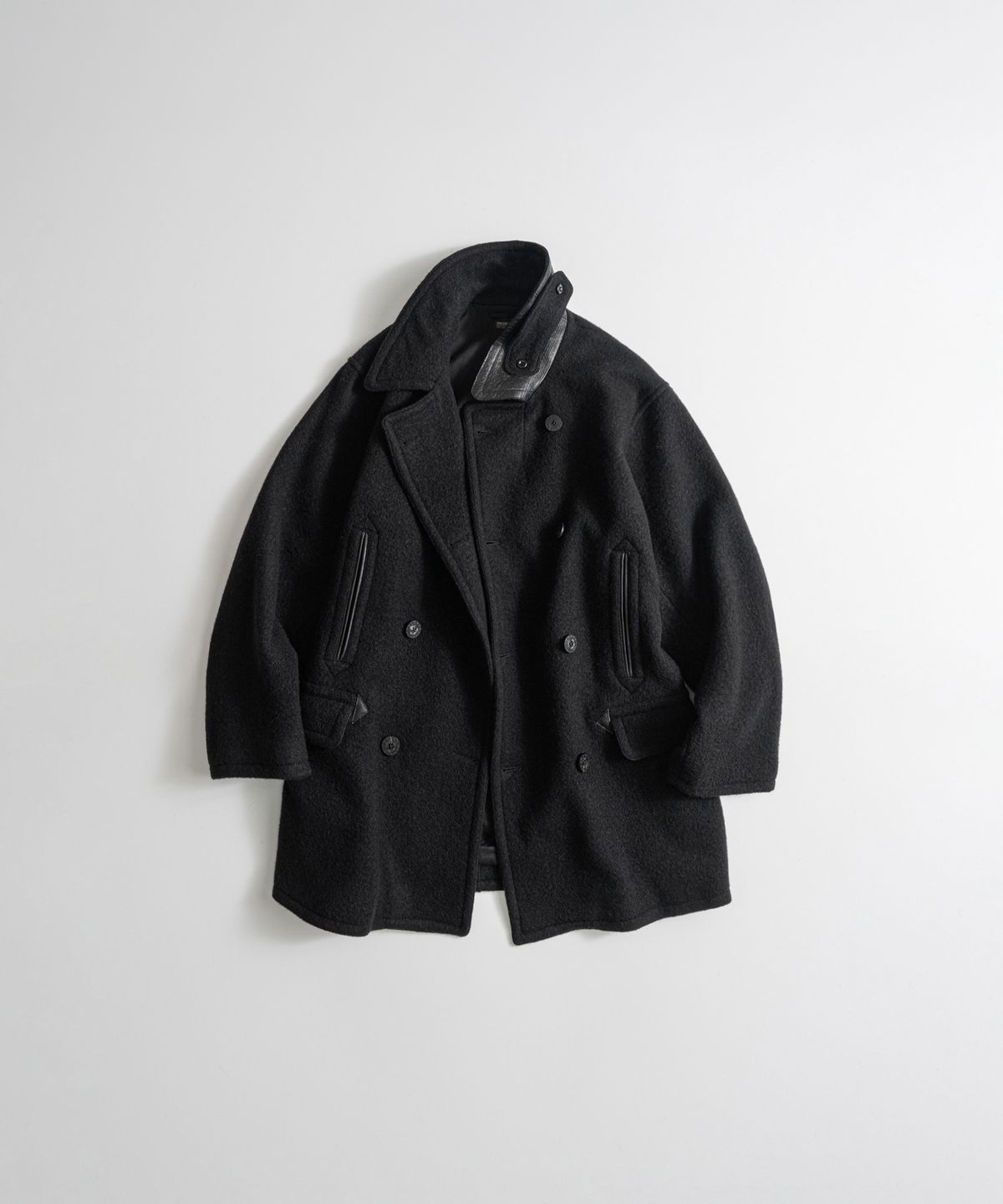 비헤비어(BEHEAVYER) BOILED WOOL NAVAL PEA COAT black