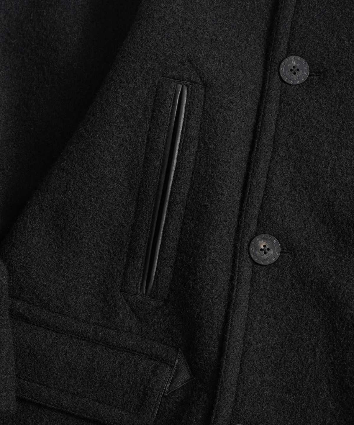 비헤비어(BEHEAVYER) BOILED WOOL NAVAL PEA COAT black