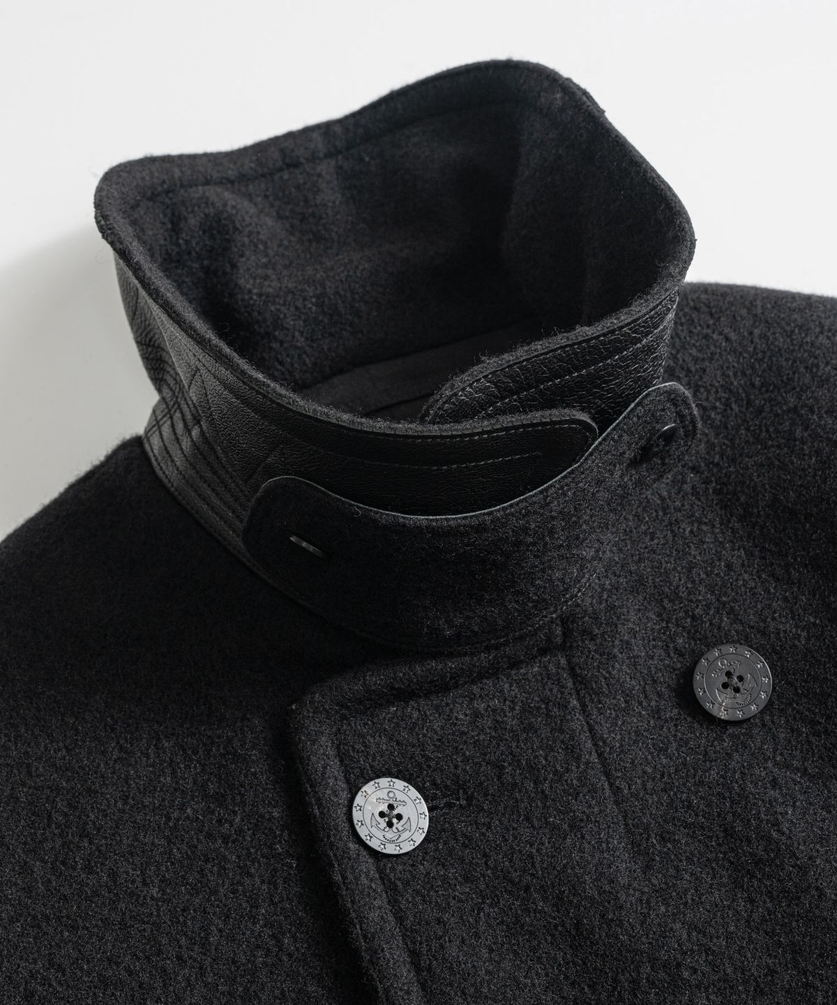 비헤비어(BEHEAVYER) BOILED WOOL NAVAL PEA COAT black