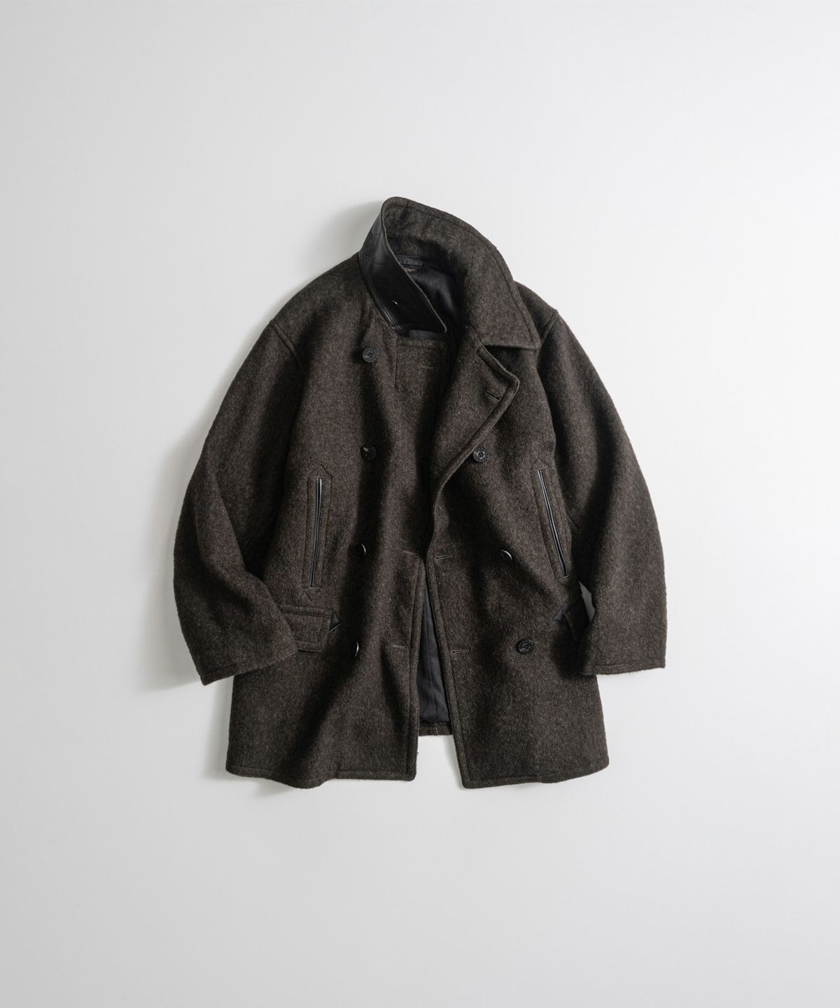 비헤비어(BEHEAVYER) BOILED WOOL NAVAL PEA COAT brown