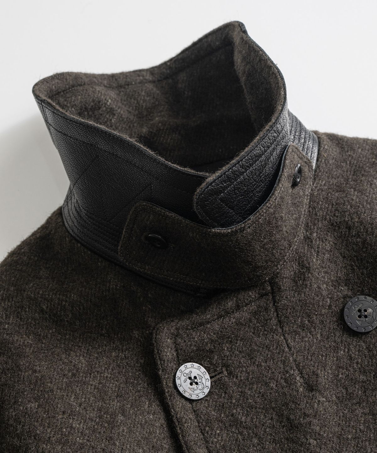비헤비어(BEHEAVYER) BOILED WOOL NAVAL PEA COAT brown