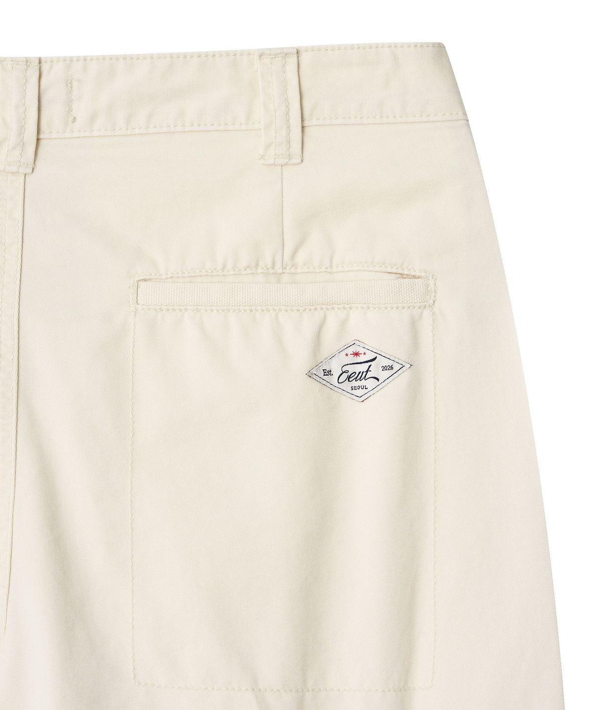 이우트(EEUT) TWO TUCK WORK PANTS / IVORY