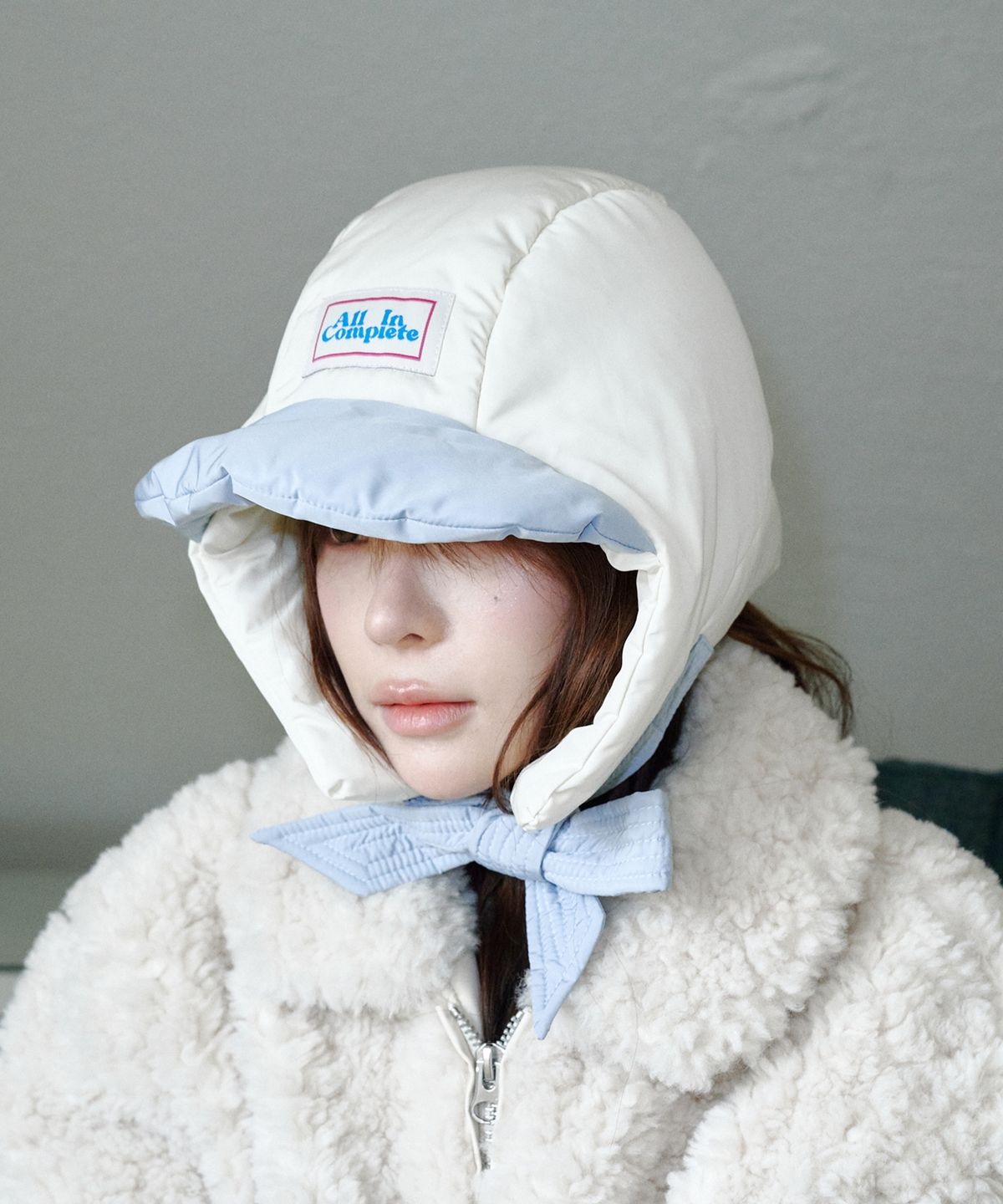 올인컴플리트(ALLINCOMPLETE) 판다 패딩 바라클라바 (스카이블루 & 아이보리)
