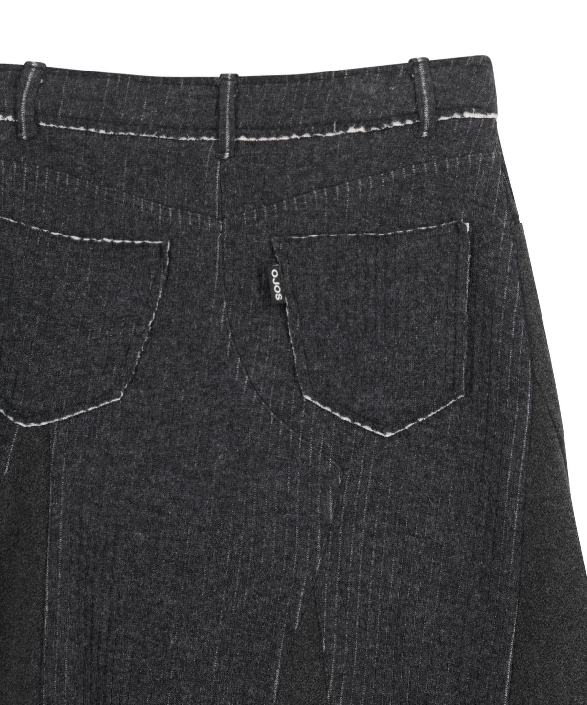 오호스(OJOS) Raw-Cut Knit Midi Skirt / Charcoal