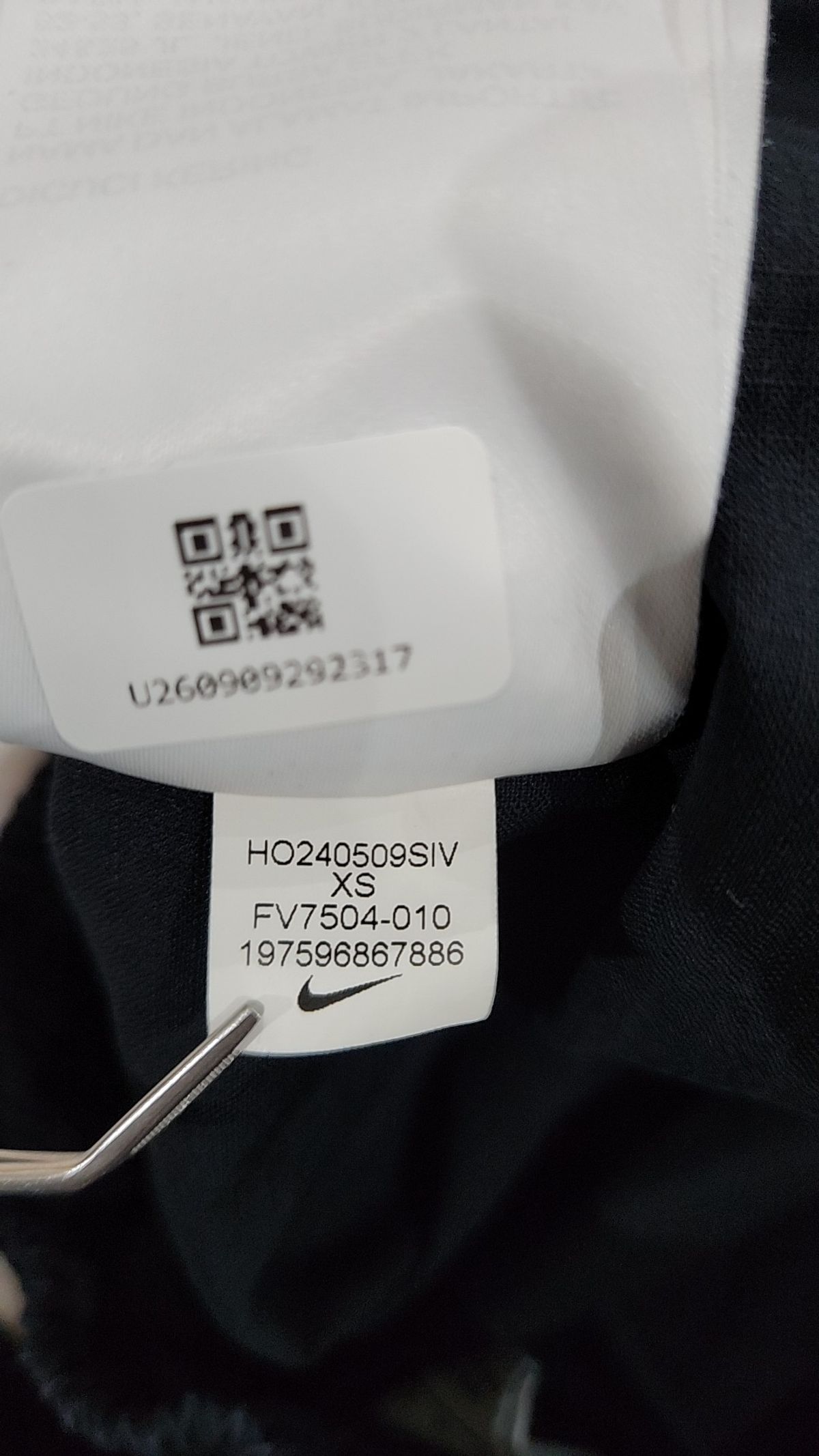 나이키(NIKE) 스포츠웨어 에센셜 미드라이즈 우븐 카고 미디 스커트 W - 블랙:세일 / FV7504-010 XS