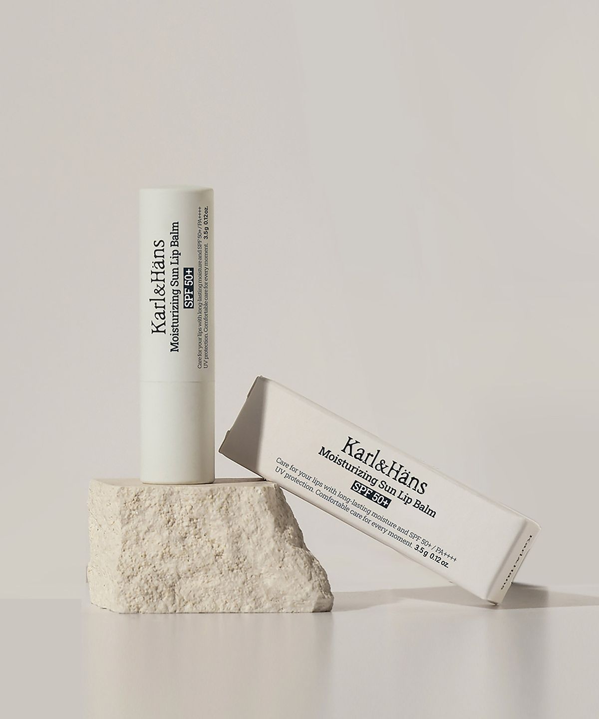 칼앤한스(KARLNHANS) 모이스처라이징 선 립밤 3.5g / 자외선차단 SPF50+ 언센티드 보습
