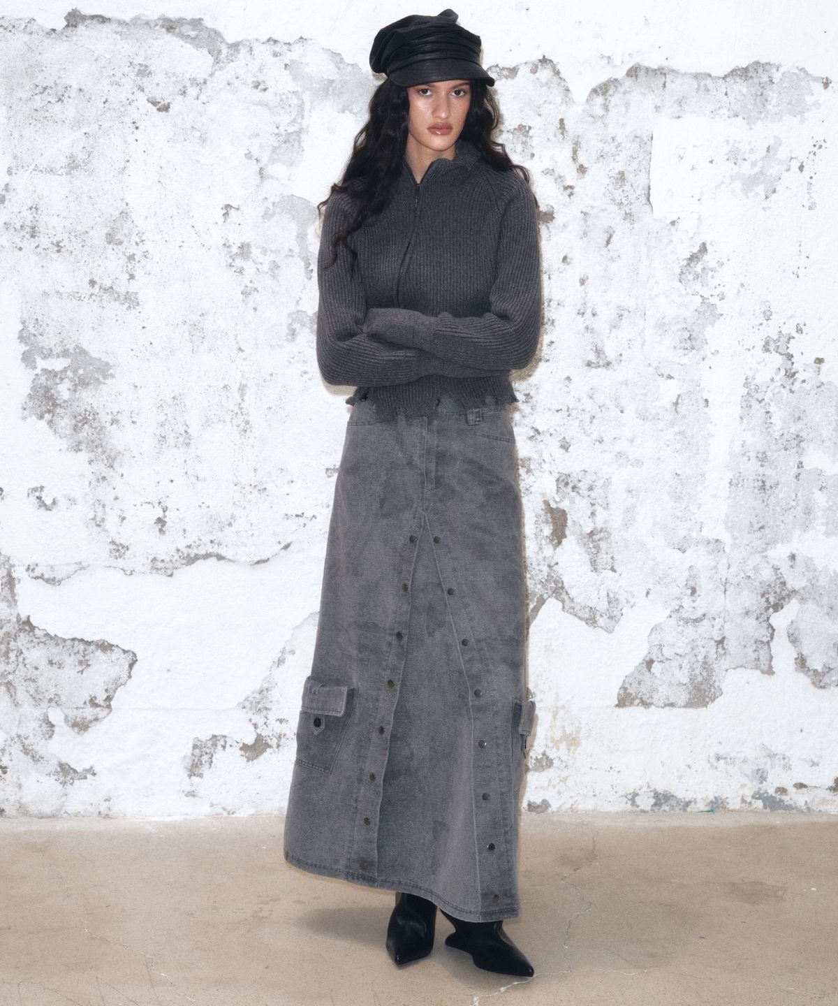 긴스키(GINSUKI) [긴스키 X 물바다]MULTI  POCKET MAXI T SLIT SKIRT (GREY)