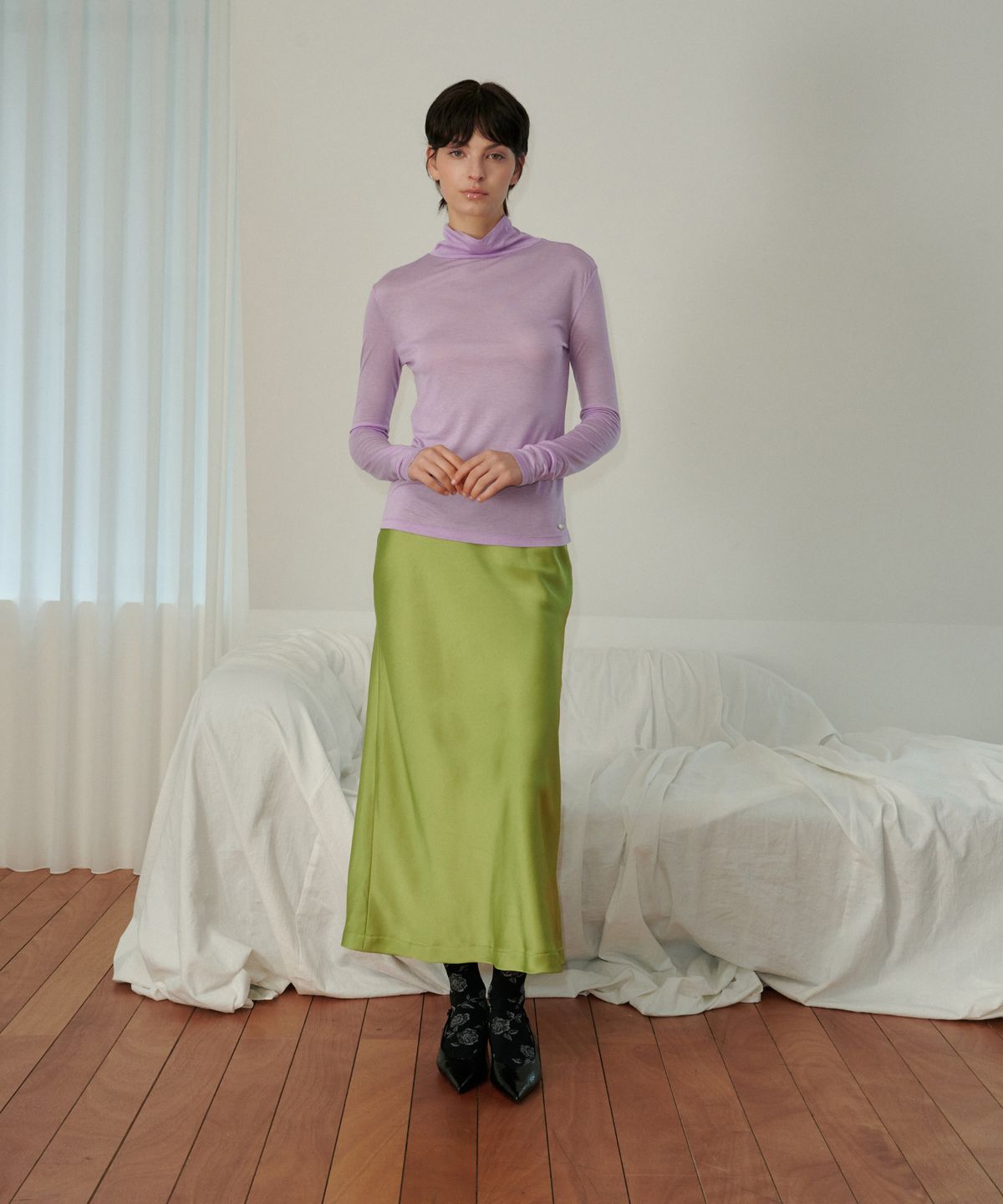 멜리앤로즈(MELLY&ROSE) 소프트 울텐셀 터틀넥(319950)_PURPLE