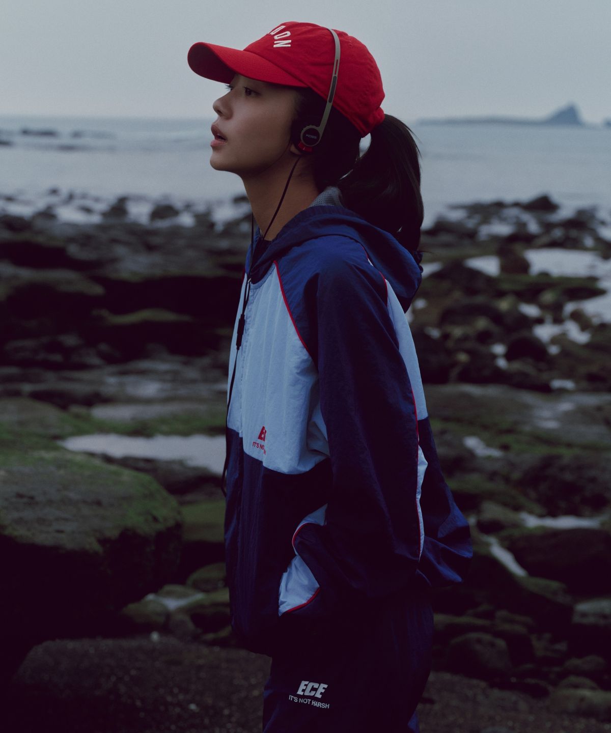 얼스캄에라(EARTH CALM ERA) 어반 코스트 트랙 자켓_2컬러