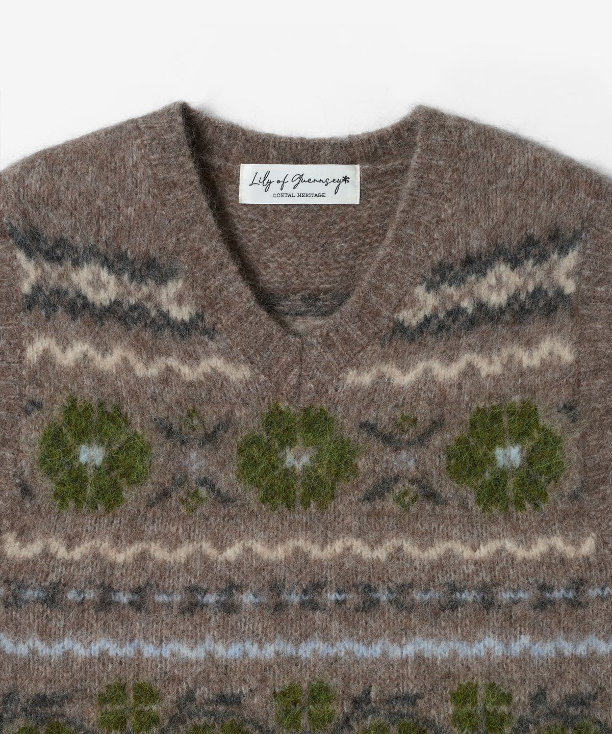 건지 울른스(Guernsey Woollens) [릴리 오브 건지] 플랑몽 페어아일 알파카 베스트 - 베이지