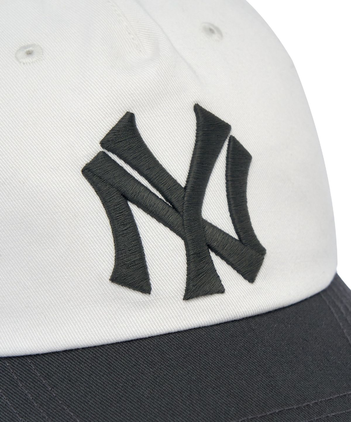 엠엘비(MLB) Q핏 배색 언스트럭쳐 볼캡 NY (Charcoal Grey)