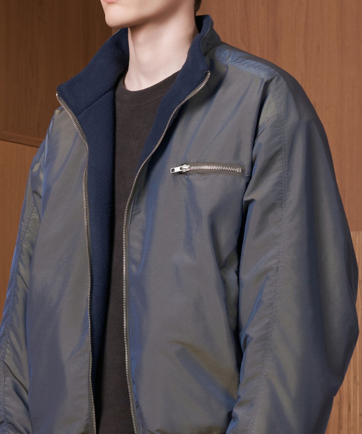 효지(HYOJI) 26 FW 하이넥 배색 플리스 커브드 패딩 점퍼 (3컬러)