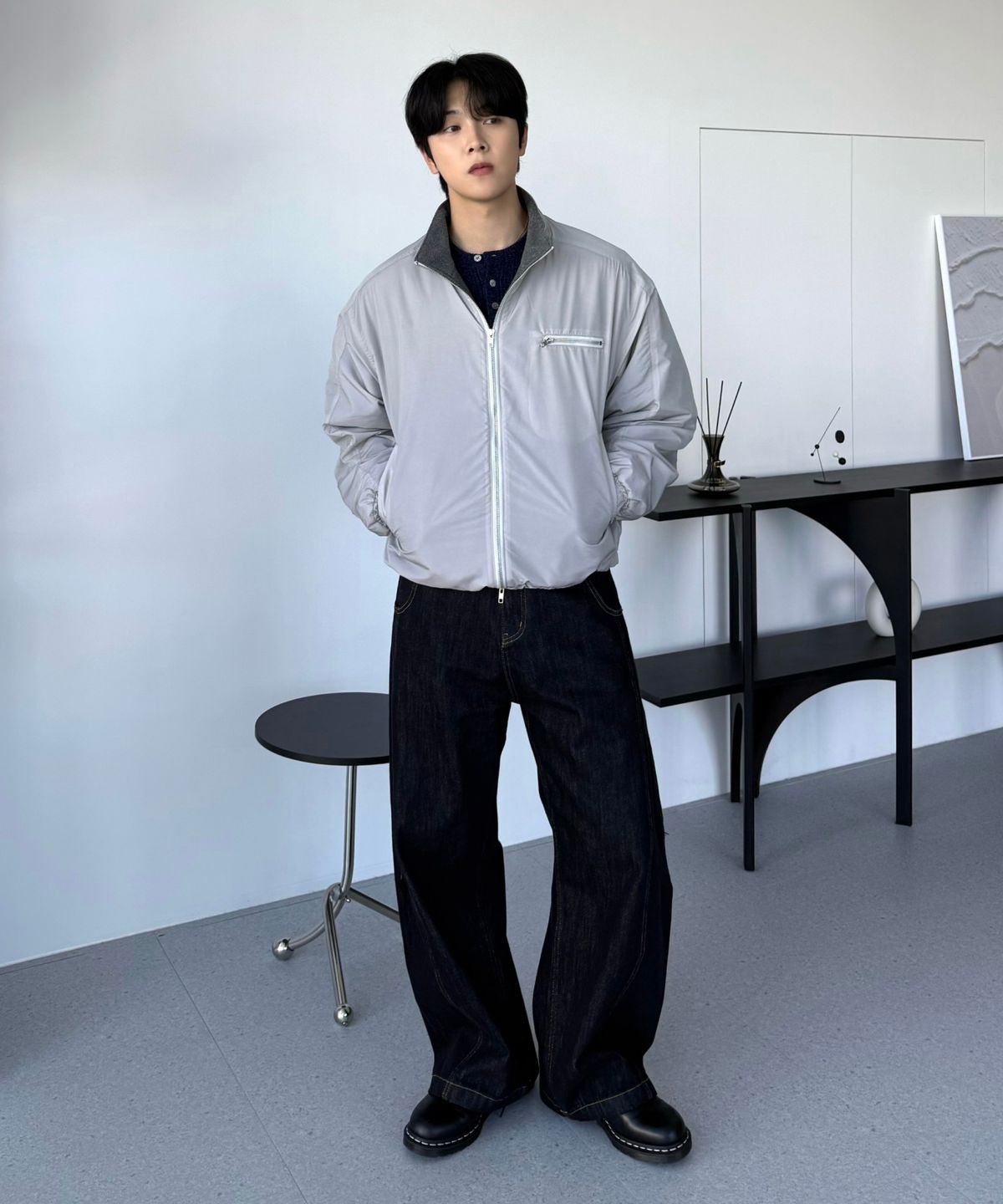 효지(HYOJI) 26 FW 하이넥 배색 플리스 커브드 패딩 점퍼 (3컬러)