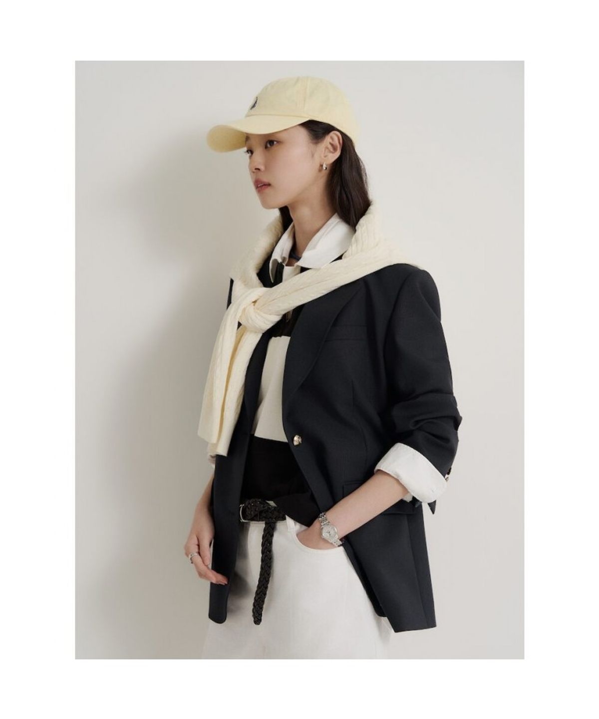빈폴 레이디스(BEANPOLE LADIES) 울 텍스처 세미오버 재킷  네이비 (BF6811C21R)