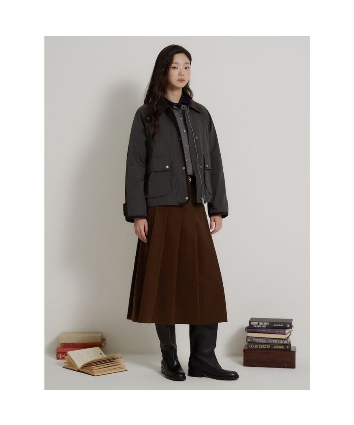 빈폴 레이디스(BEANPOLE LADIES) 코듀로이 세골 플리츠 변형 스커트  옐로이시 브라운 (BF6927C21B)