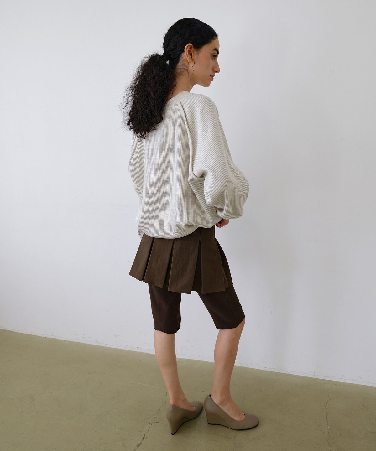 우네씬(UUNE SCENE) Waffle Raglan Sweatshirt_Oatmeal