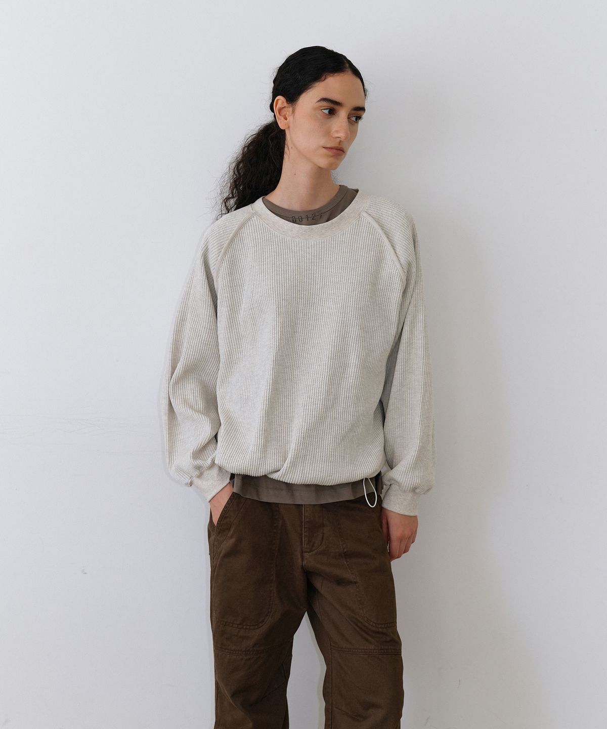우네씬(UUNE SCENE) Waffle Raglan Sweatshirt_Navy