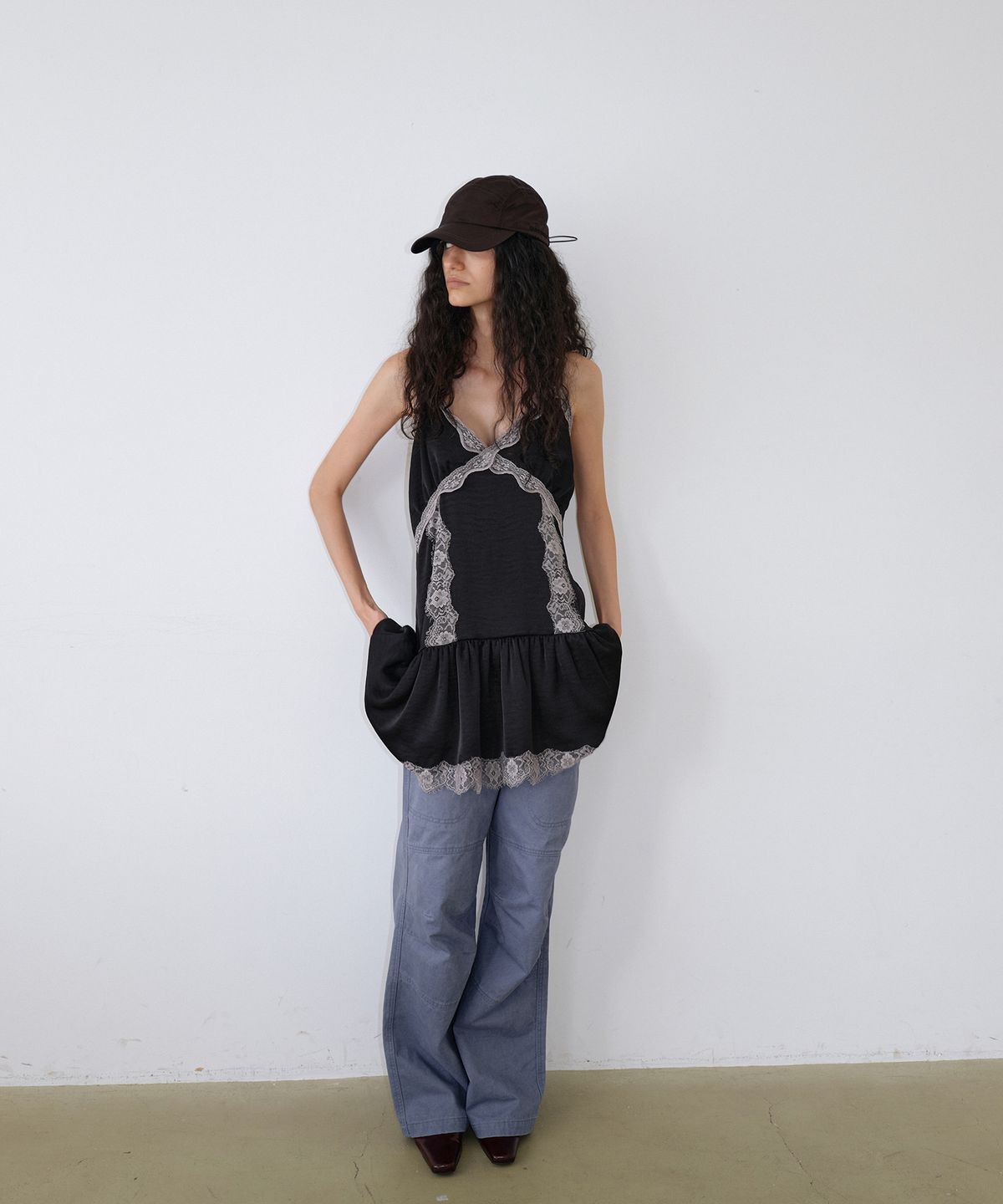 우네씬(UUNE SCENE) Lace Bustier Dress_Black