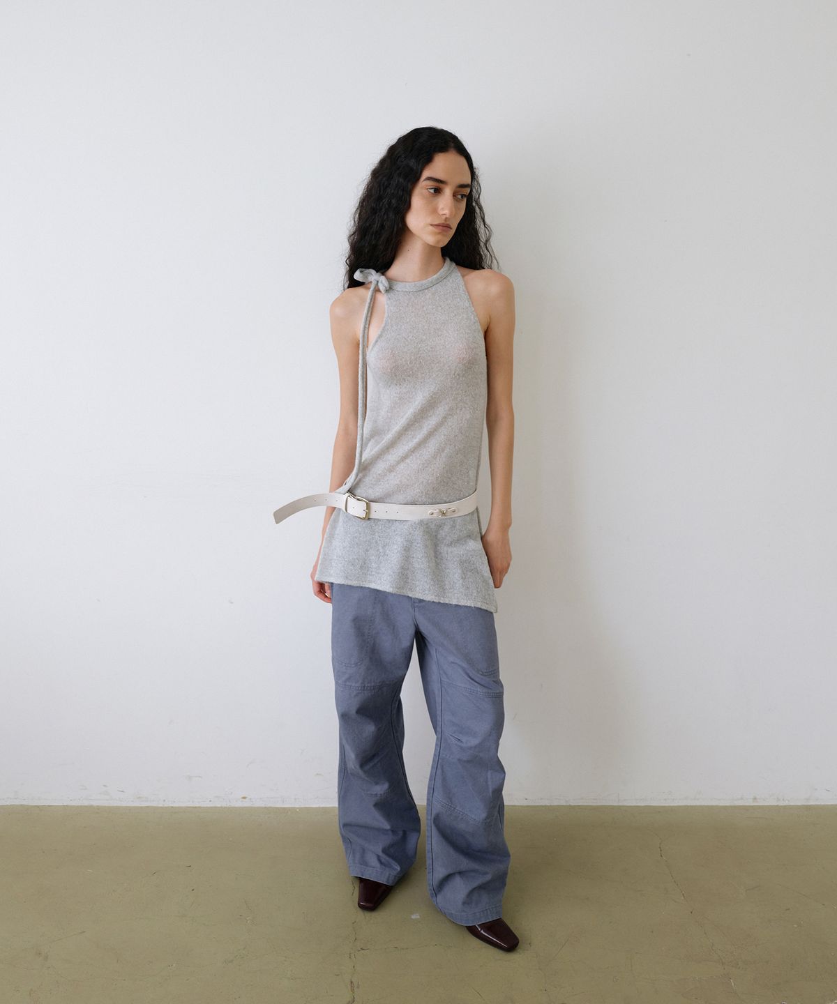 우네씬(UUNE SCENE) Scarf Tie Halter Knit_Gray