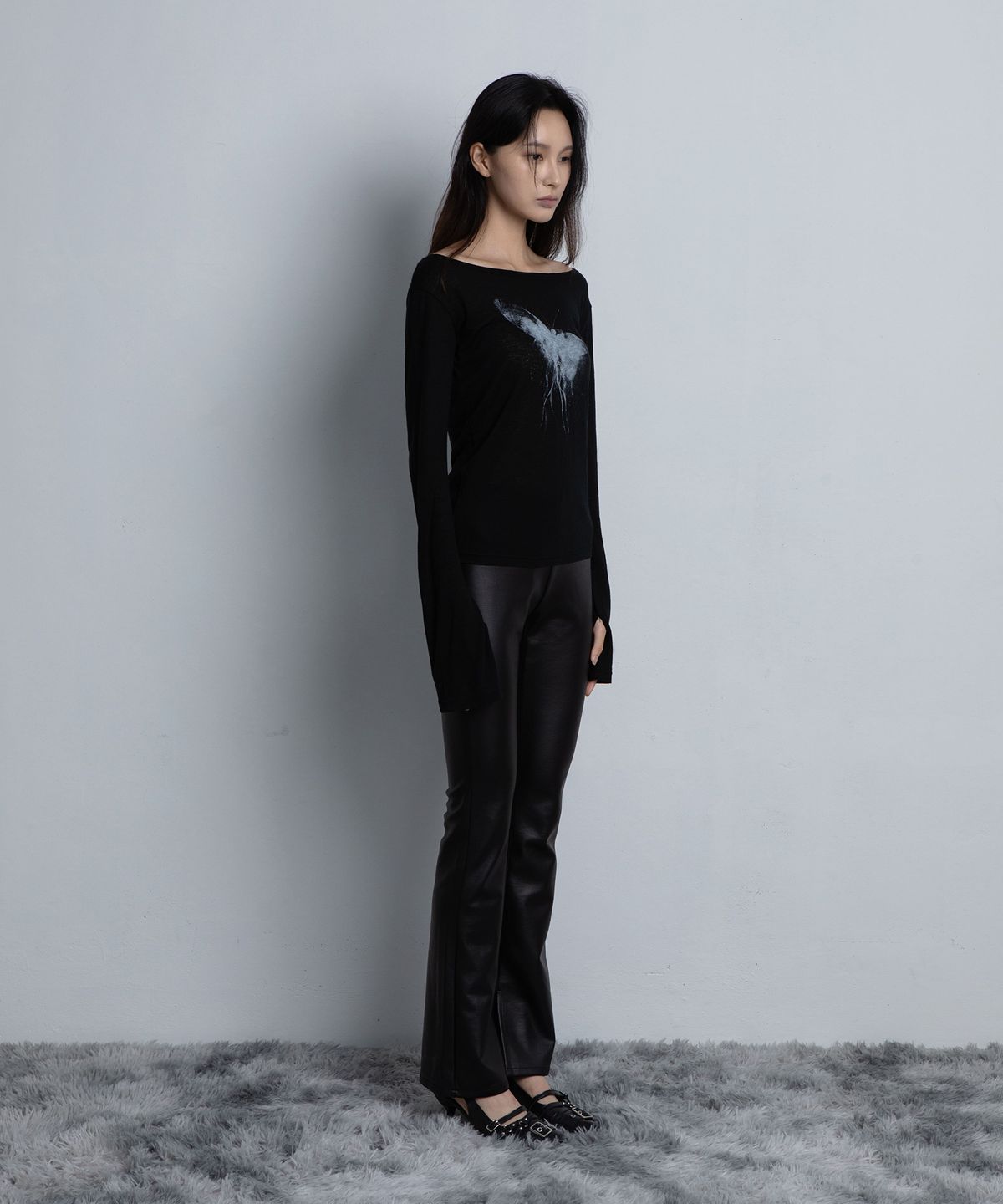 요키토키(YOKI TOKI) COATED FlARE SLIT LEGGINGS [Black]