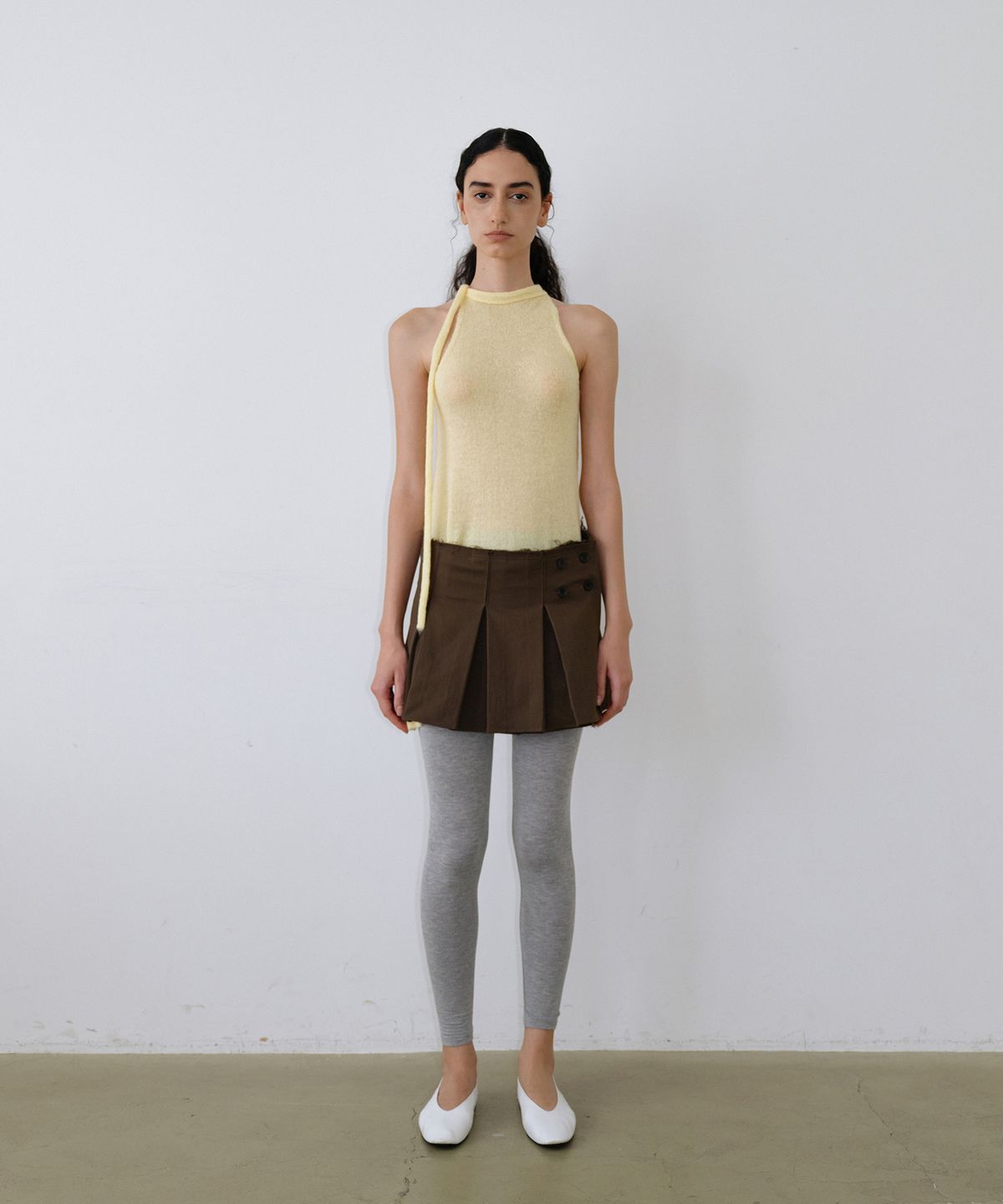 우네씬(UUNE SCENE) Pleated Wrap Skirt_Brown
