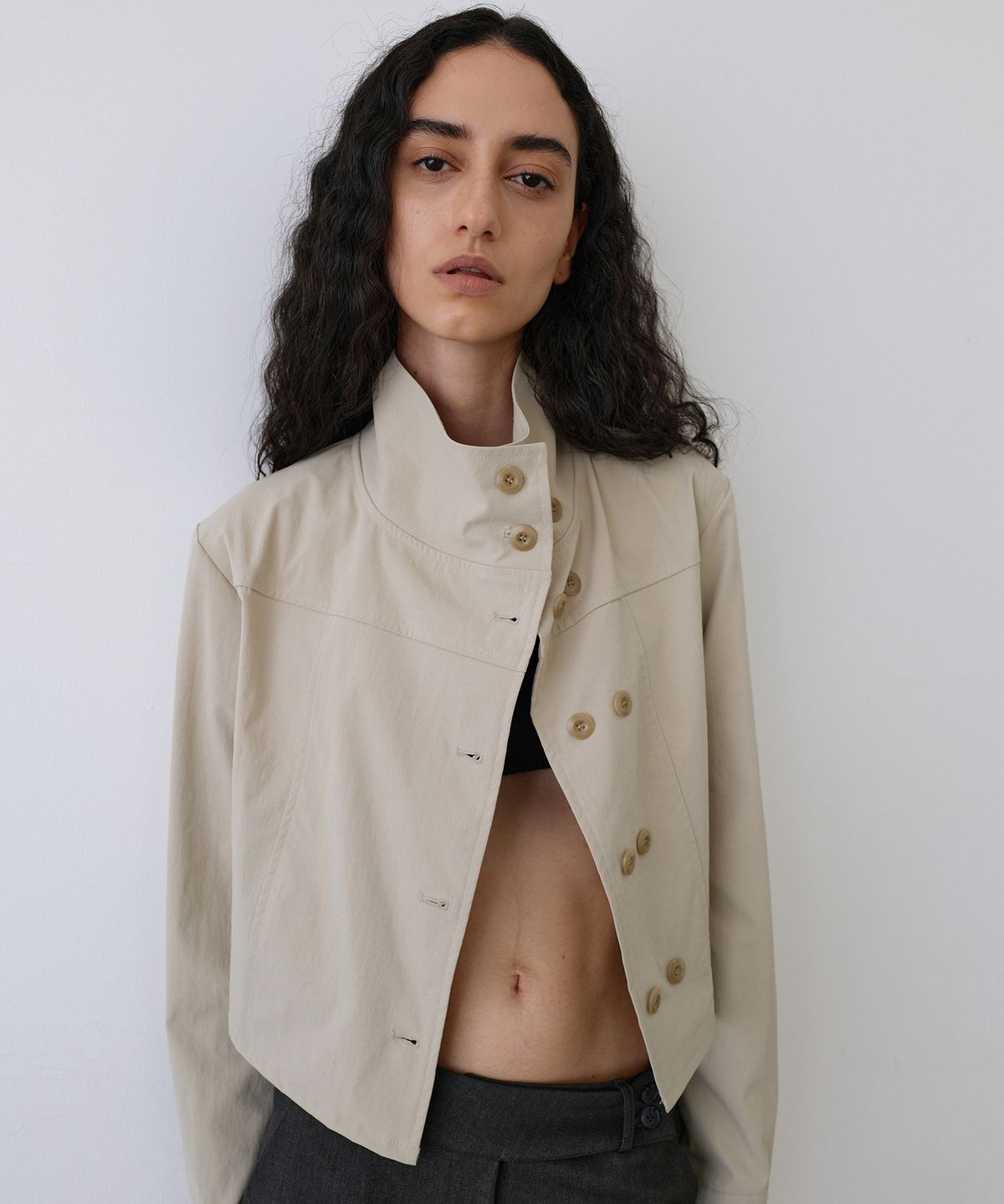 우네씬(UUNE SCENE) High Neck Button Jacket_Beige