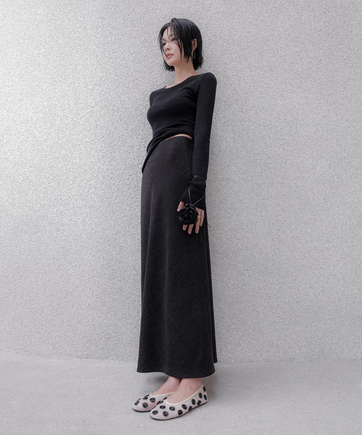 메무아(MEMUA) 벨루아 맥시 라인 스커트(우드브라운)
