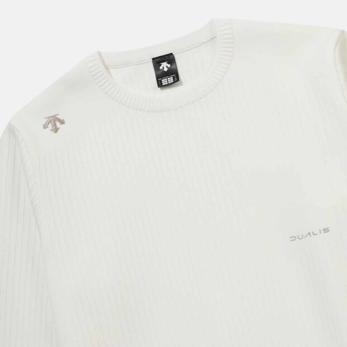 데상트(DESCENTE) 남성 니트 스웨터 맨투맨 아이보리 SR321DHT92