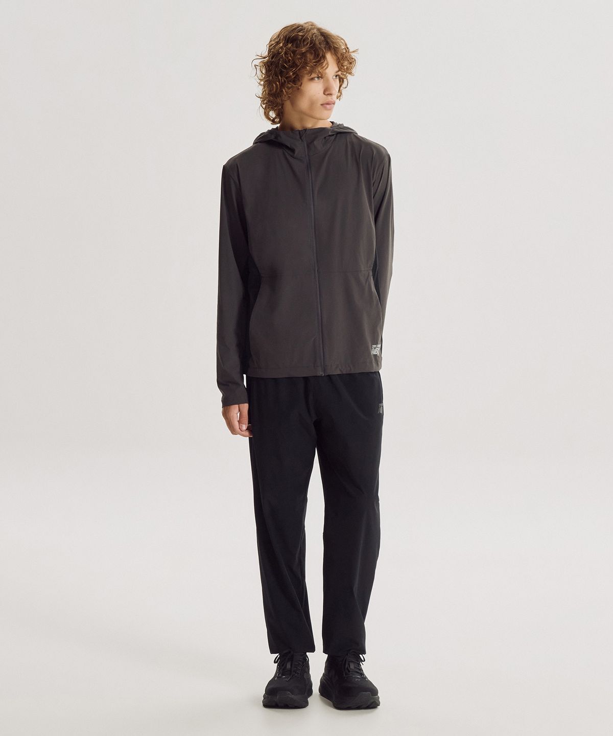 뉴발란스(NEW BALANCE) NBNTG45923 / UNI RC 조거팬츠 (BLACK)