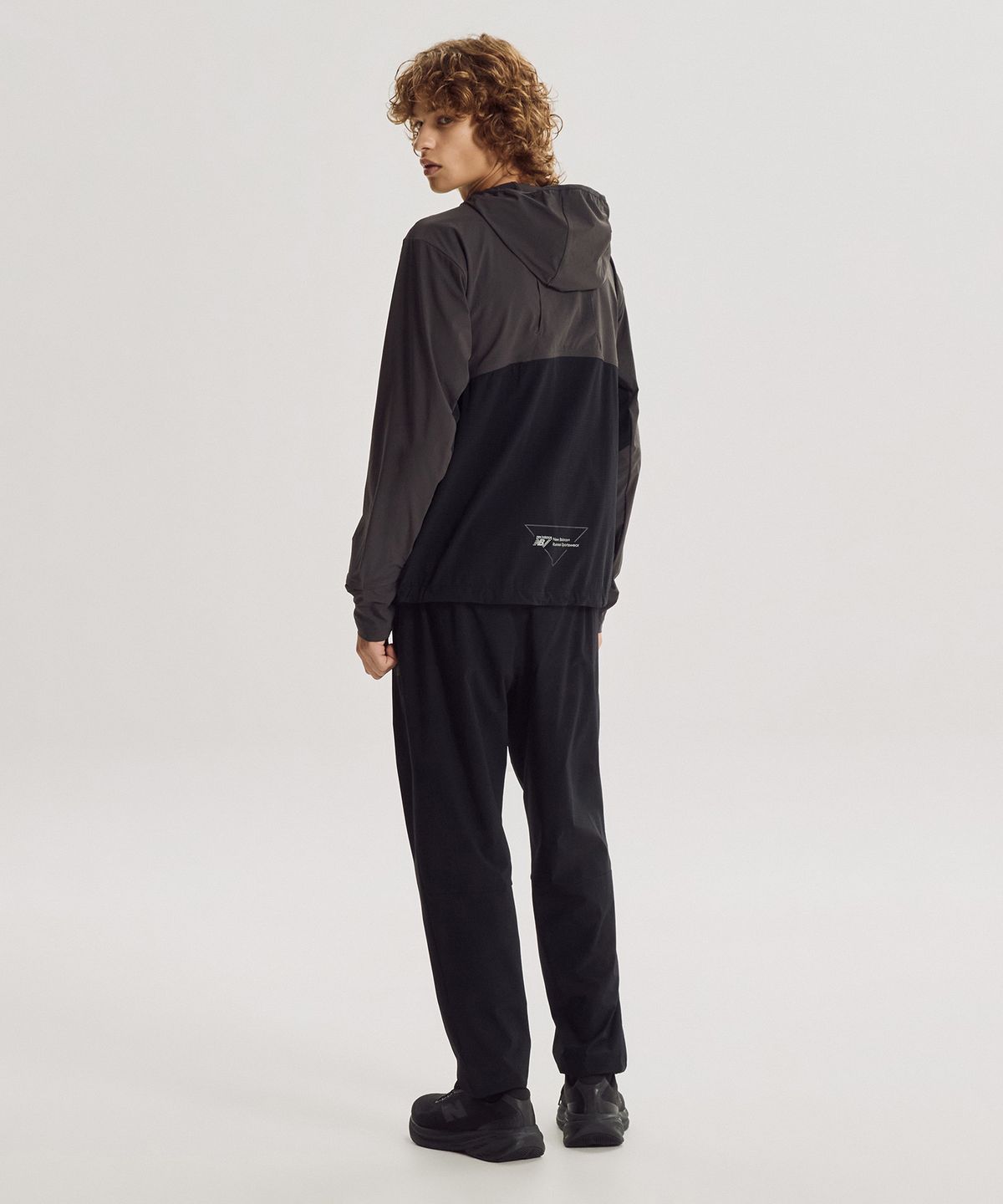 뉴발란스(NEW BALANCE) NBNTG45923 / UNI RC 조거팬츠 (BLACK)