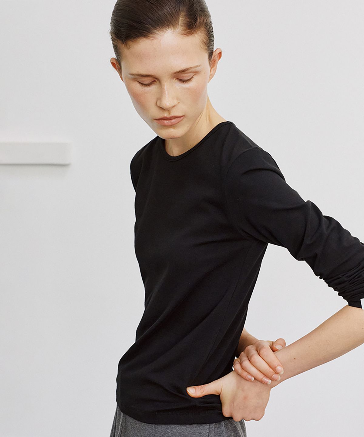 노우드(NOEUD) TS022 Modal Essential Long Sleeve (Black)