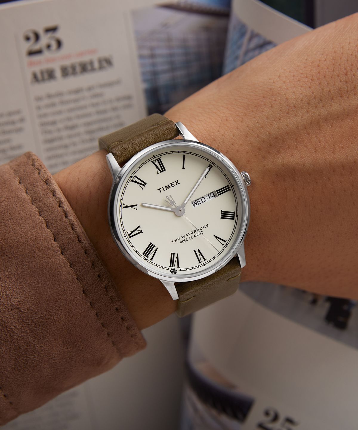 타이맥스(TIMEX) 워터베리 클래식 데이데이트 손목시계 40mm