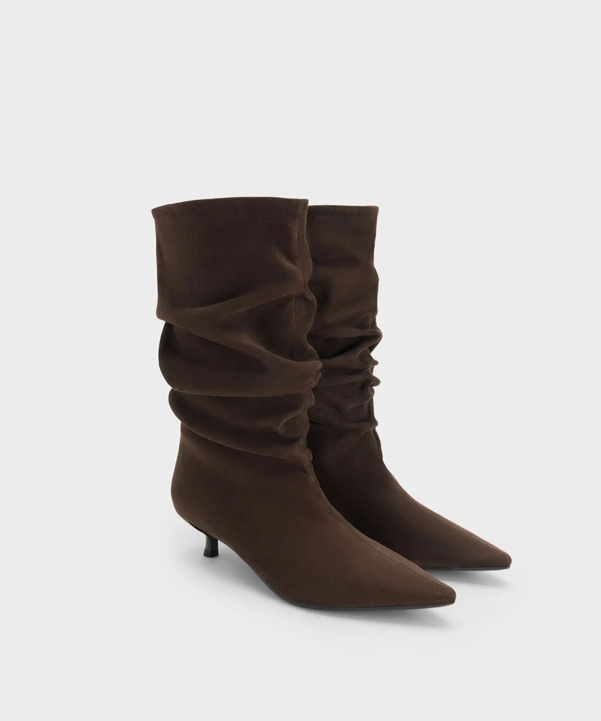 찰스앤키스(CHARLES & KEITH) 인조 스웨이드 셔링 키튼 힐 카프 부츠 2colors CK1-90360439