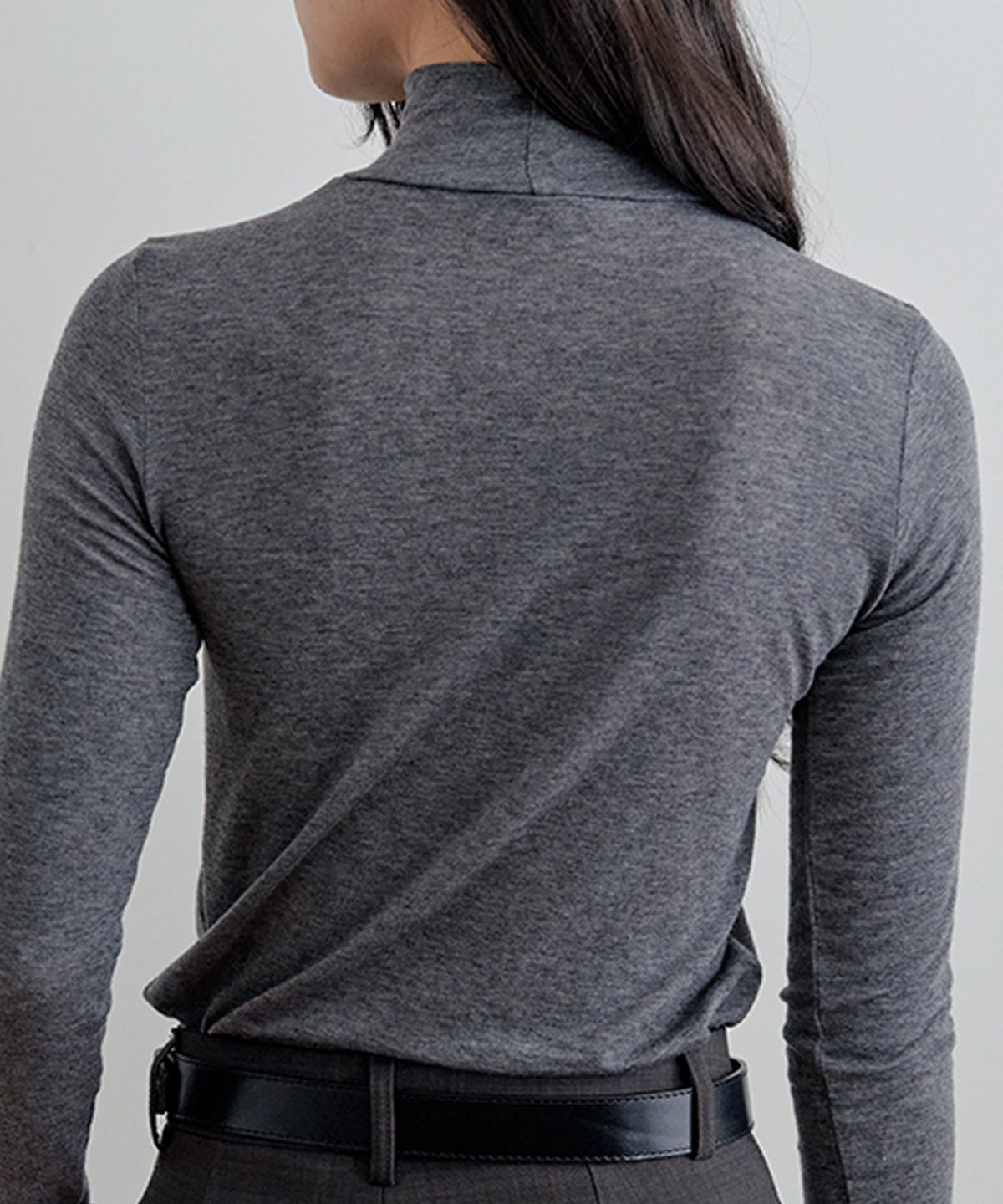 비올셋(BE ALL SET) Soft Wool Turtleneck Top_Charcoal Grey