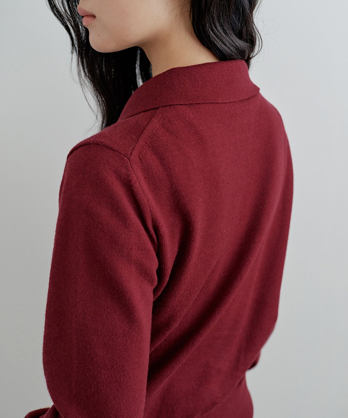 비올셋(BE ALL SET) Open Collar V-Neck Knit_Burgundy