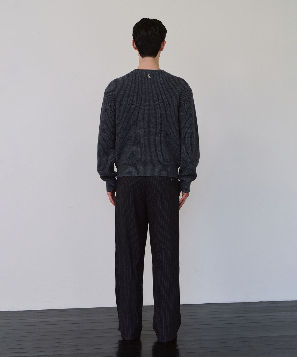 로랑서울(LAURANTSEOUL) Belted two tuck stripe wide slacks(Charcoalstripe)