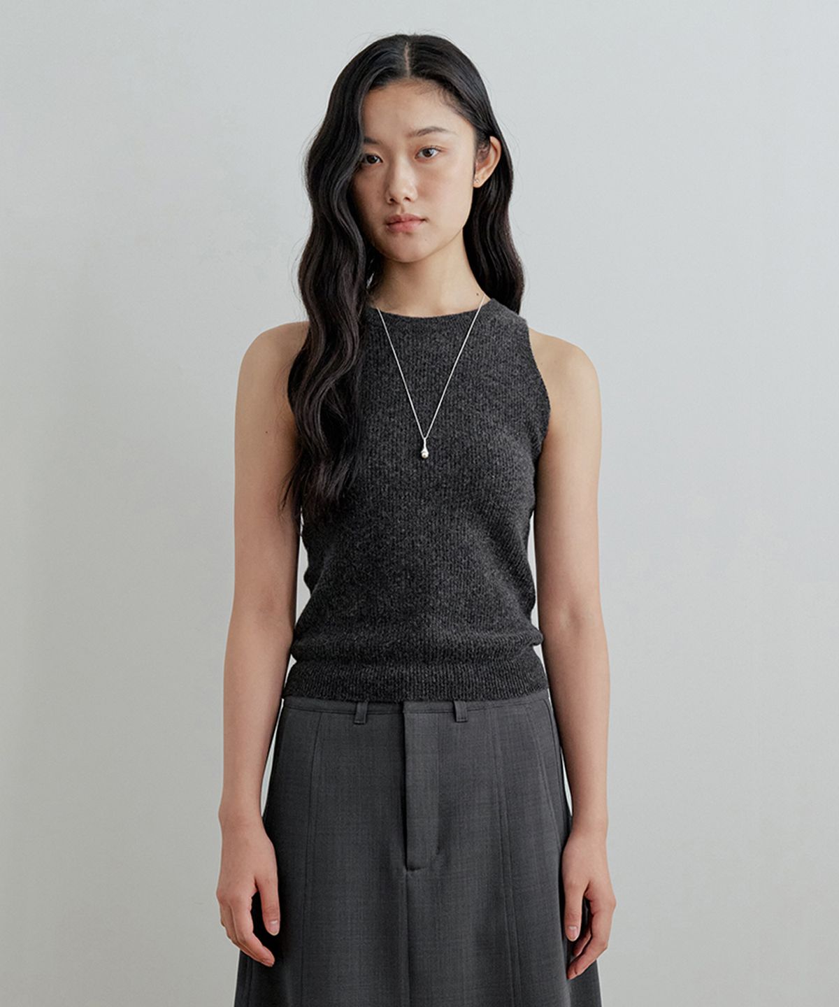 비올셋(BE ALL SET) Merino Wool Knit Sleeveless_Charcoal